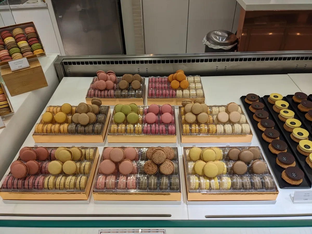 macaron2