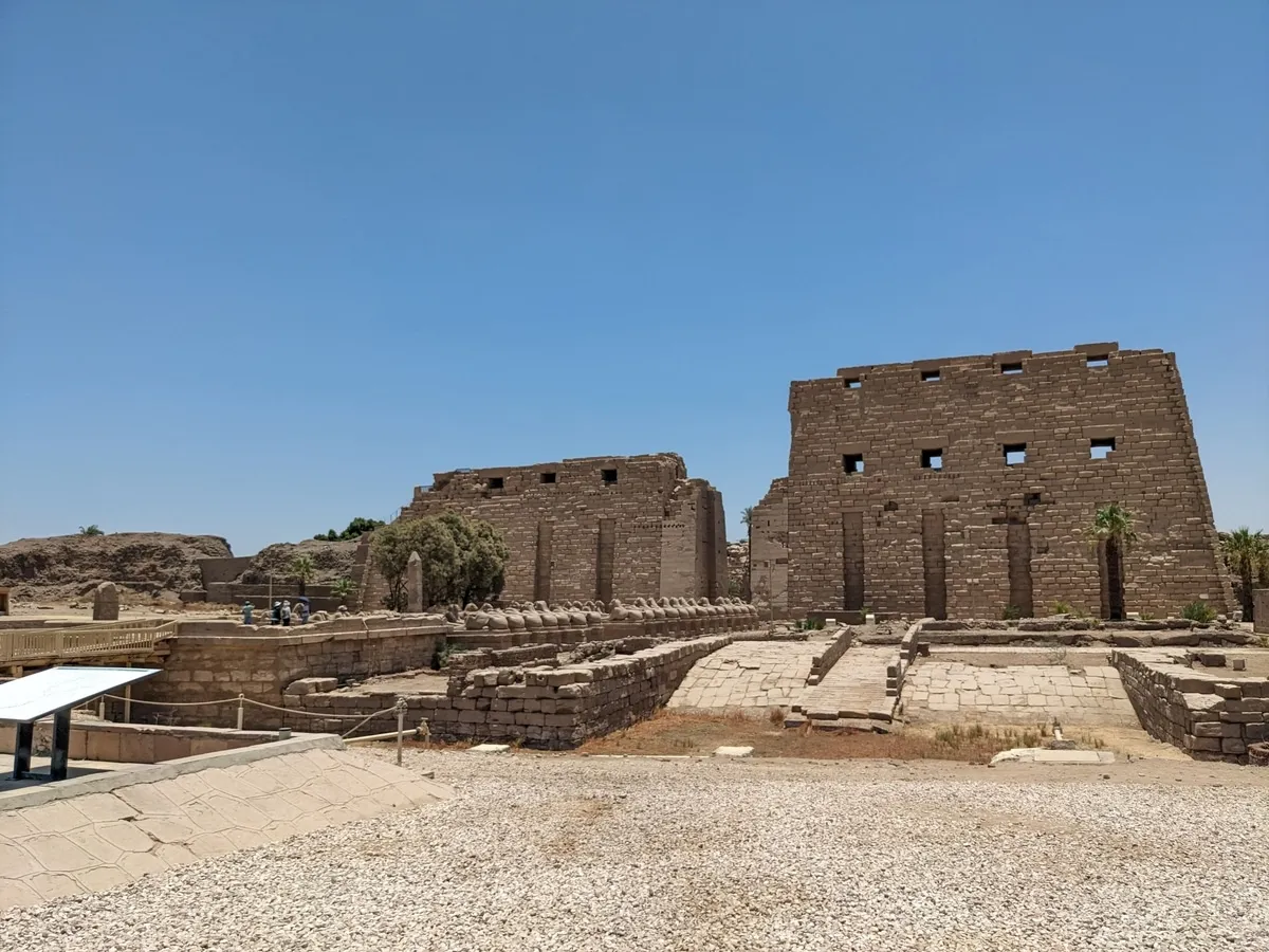 karnak-temple3