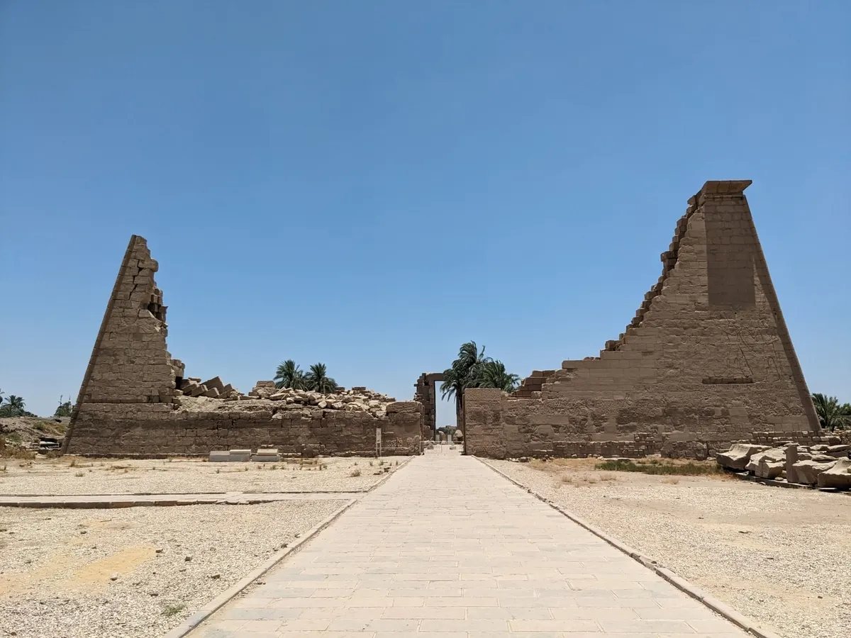 karnak-temple36