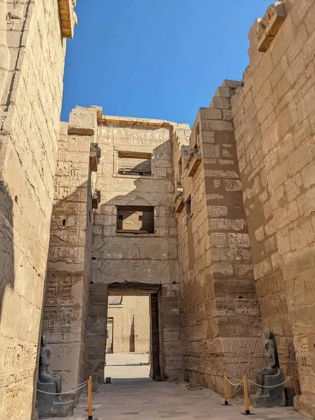 medinet-habu3