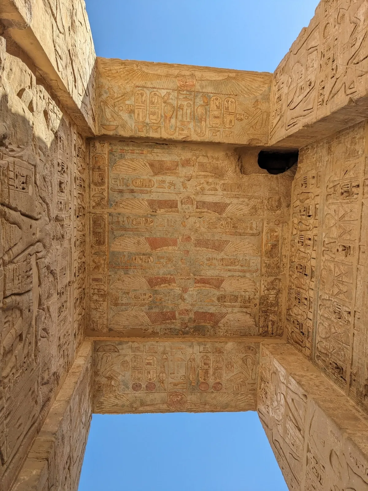 medinet-habu5